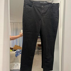 Old Navy Black Mid-Rise Bootcut Jeans